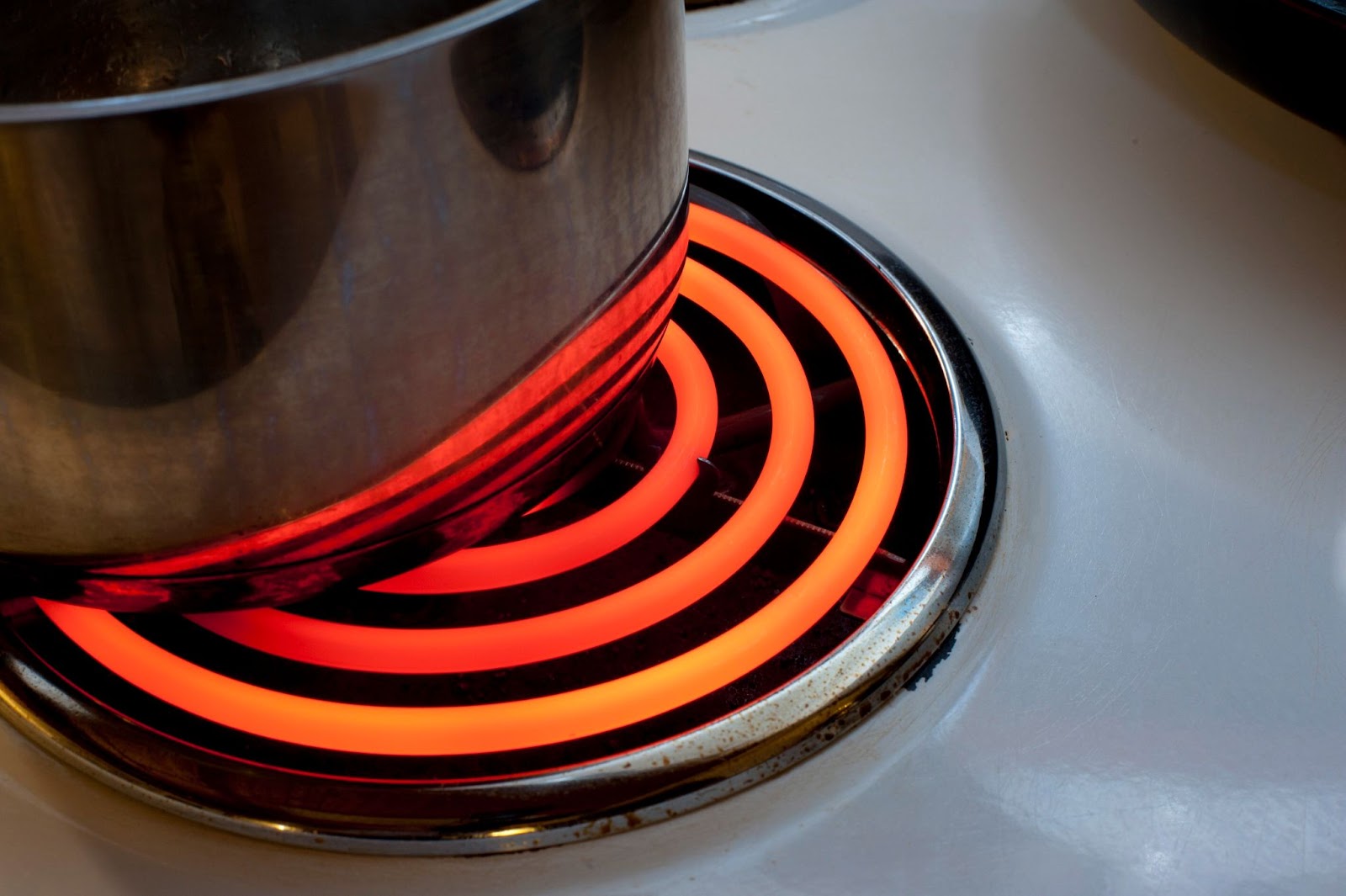 How to Clean Your Electric Stovetop in 4 Steps Homeaglow